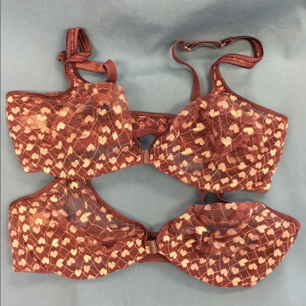 Lovable Bra Front Closure Shear Lace NWT